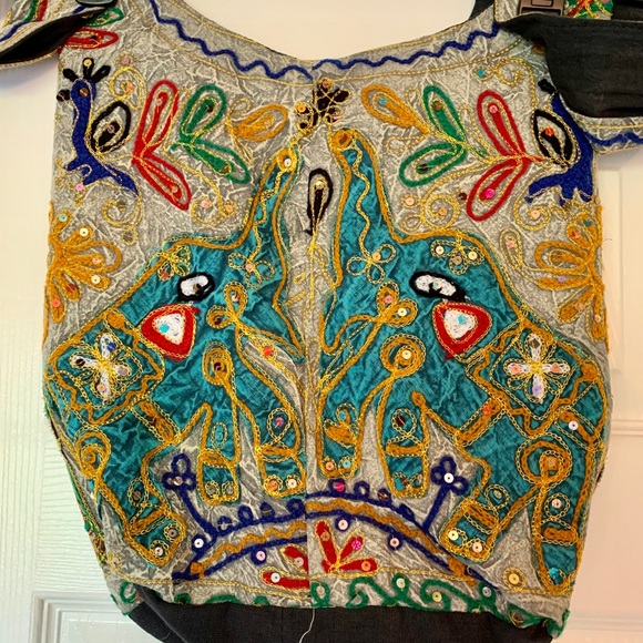 Moroccan Hobo Crossbody Bag Embroidered Elephants - Picture 1 of 7